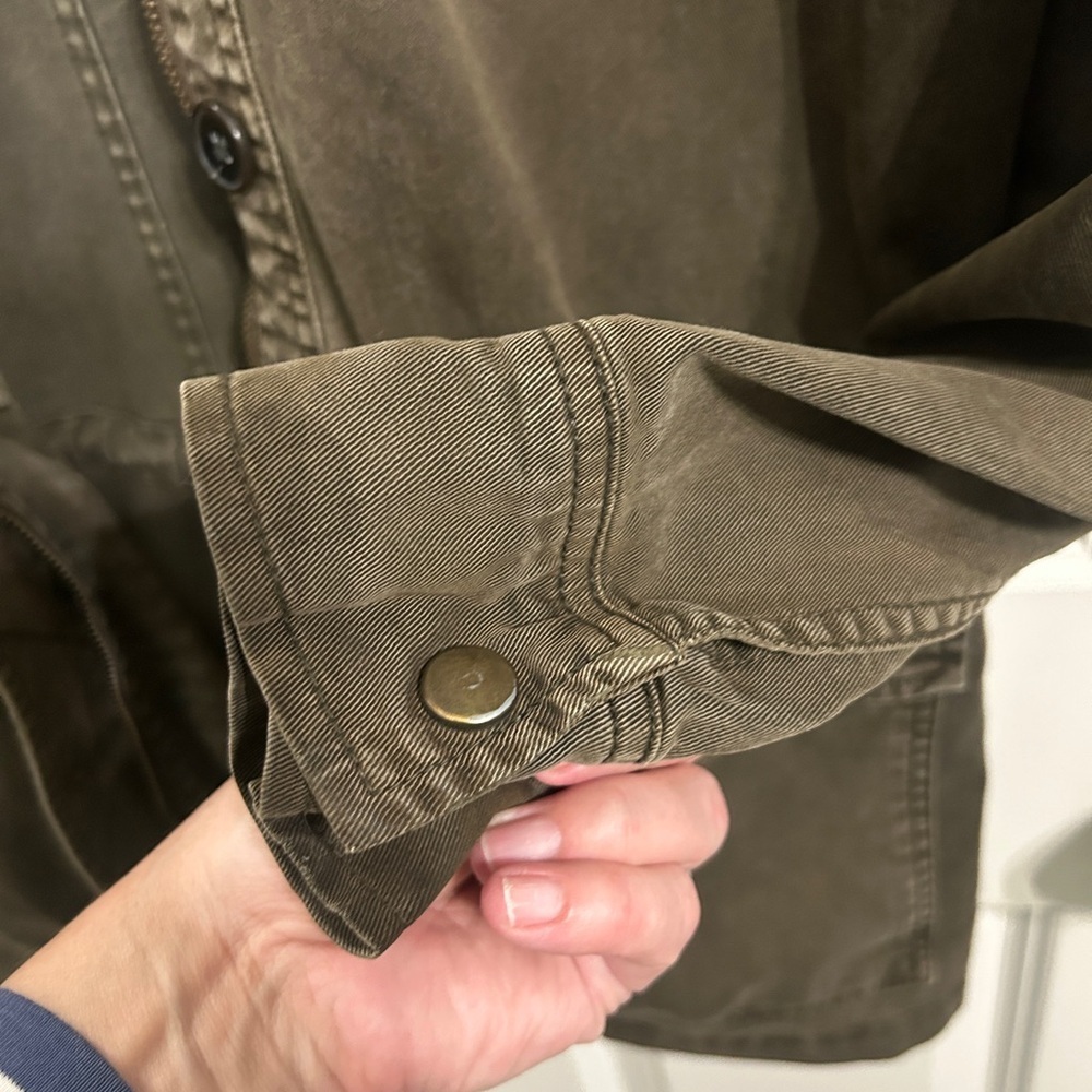 Like new Lucky Brand size XS Olive green Utility Jacket. Lightweight. Gorgeous! - Picture 7 of 16